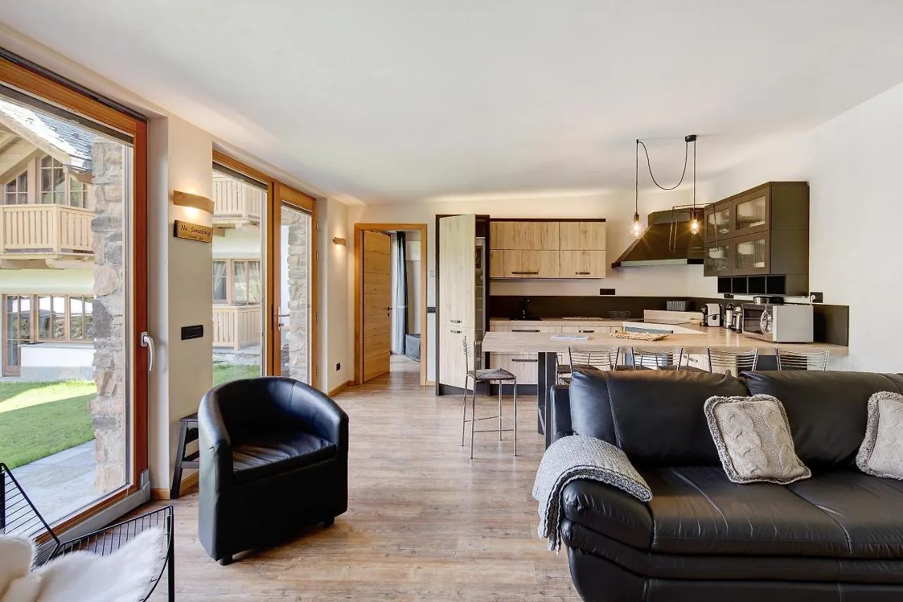 Chalet Monteneve Appartamento Neve Livigno 0*,  Italy