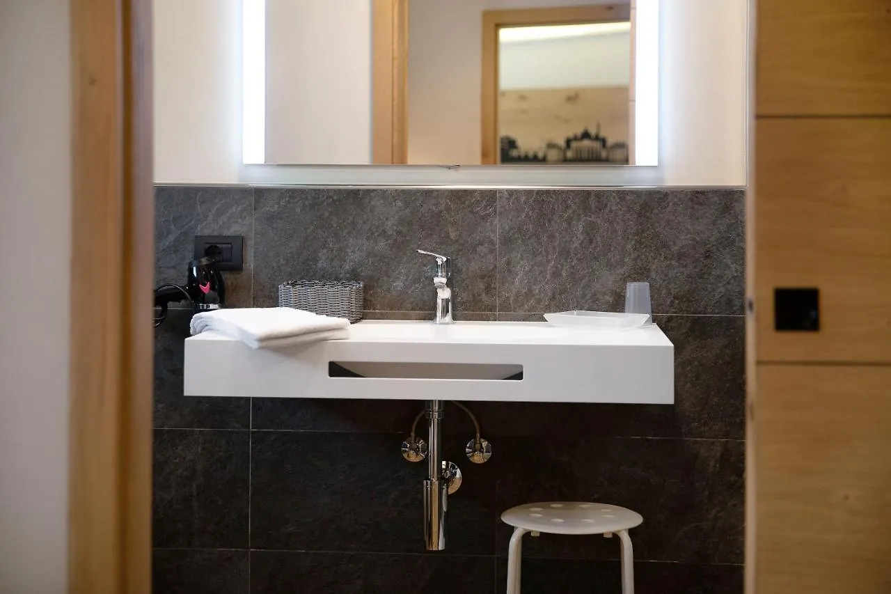Chalet Monteneve Appartamento Neve Livigno Apartment