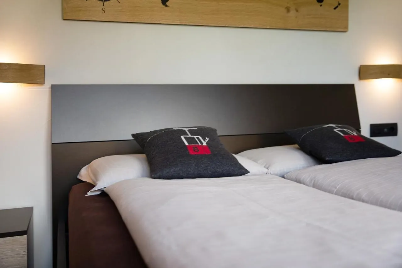 Chalet Monteneve Appartamento Neve Livigno Italy